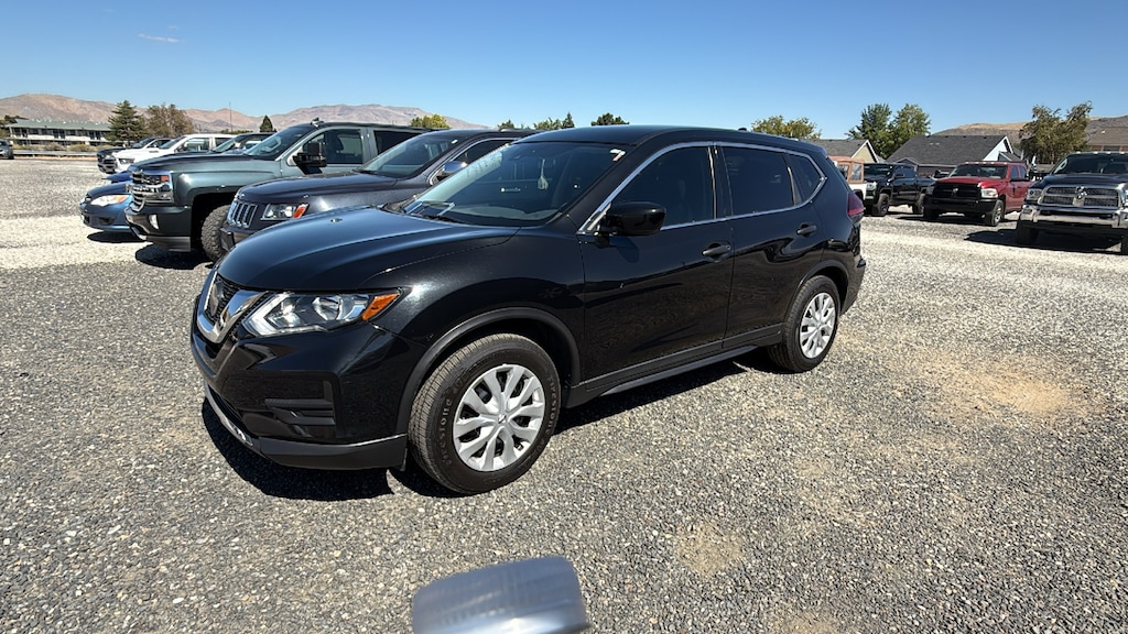 Used 2020 Nissan Rogue S SUV