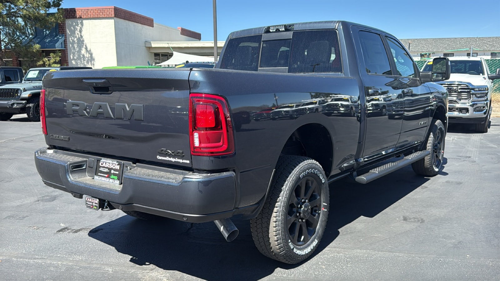 View vehicle photo 3