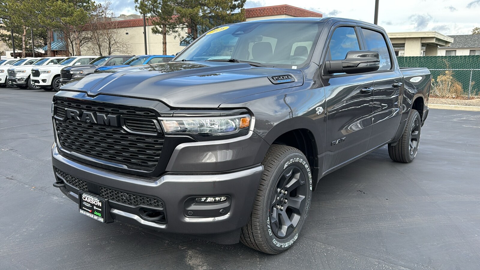 View vehicle photo 7