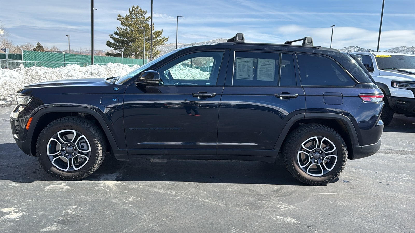 2023 Jeep Grand Cherokee Trailhawk 4xe - Photo 6