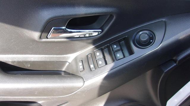 2022 Chevrolet Trax LS - Photo 7