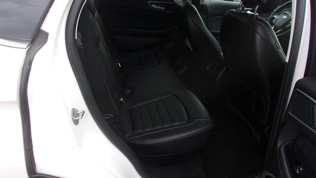 2019 Ford Edge SEL - Photo 6