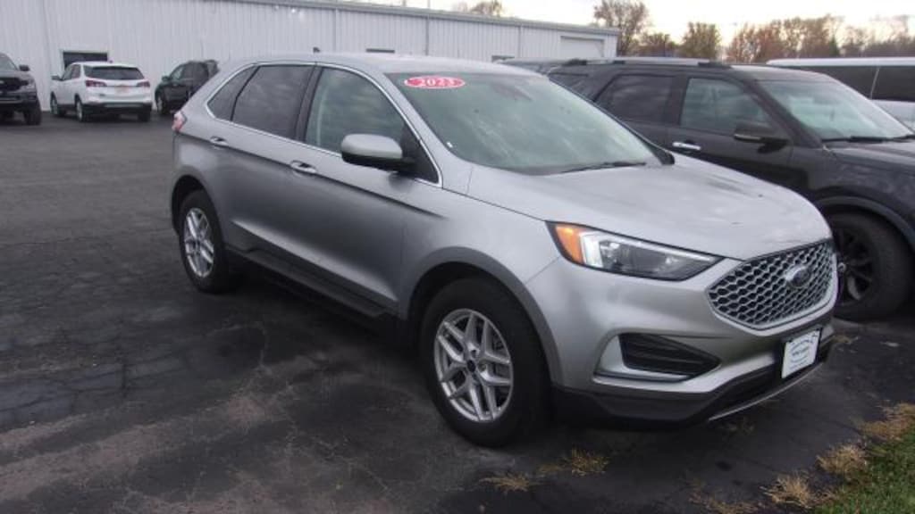 Used 2023 Ford Edge SEL SUV