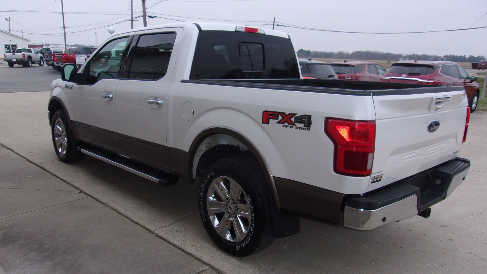 2019 Ford F-150 Lariat photo 2