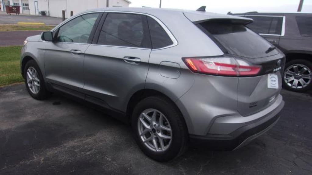Used 2023 Ford Edge SEL SUV