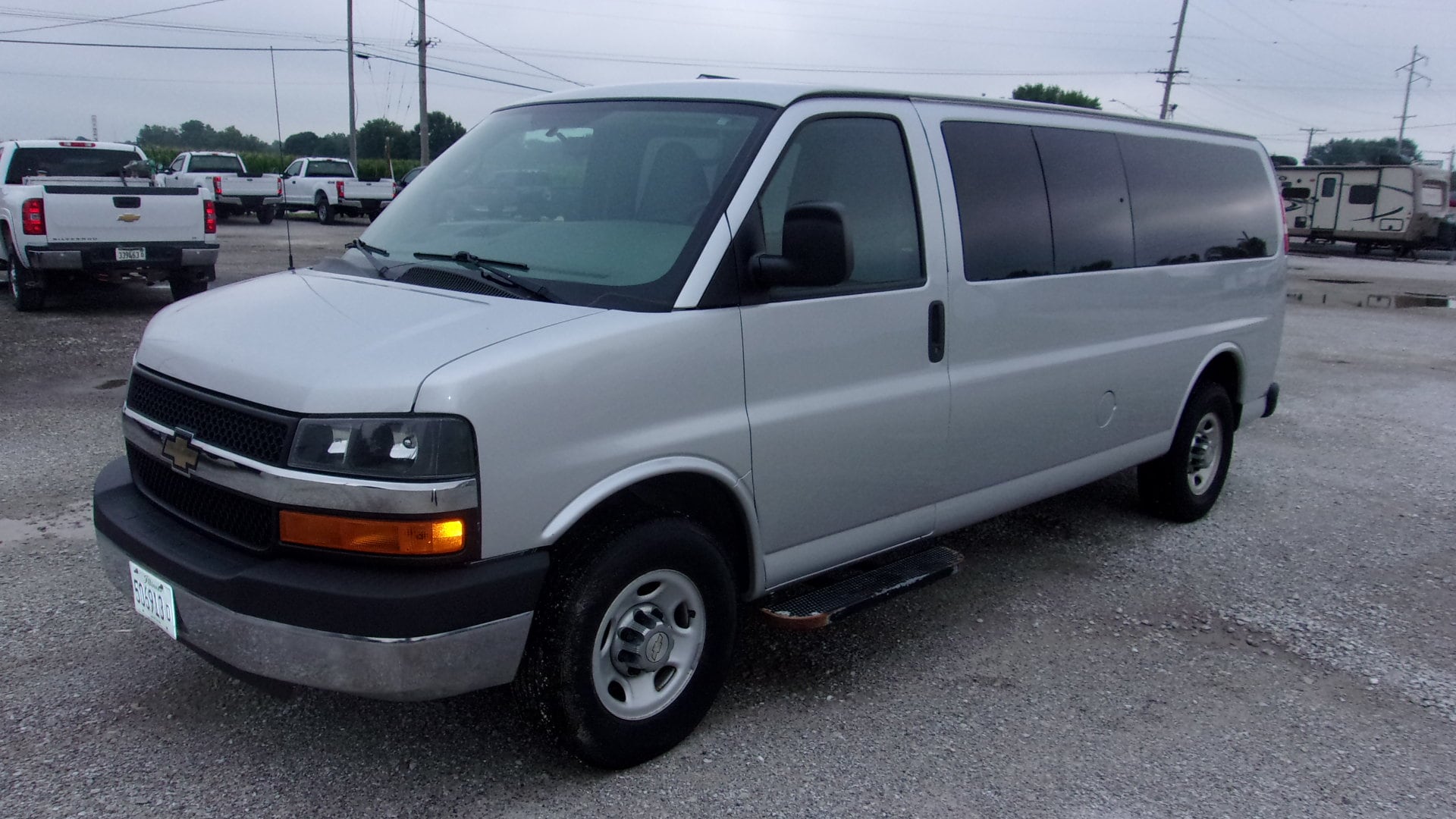 Chevrolet Express 3500 Passenger Van