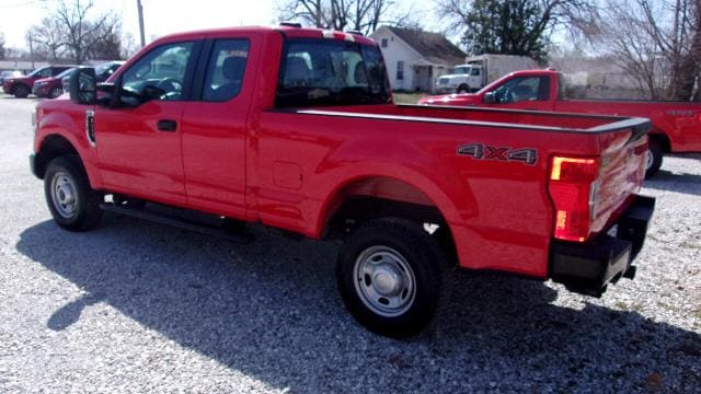 Used 2021 Ford F-250 Super Duty XL with VIN 1FT7X2B6XMED29272 for sale in Carthage, IL