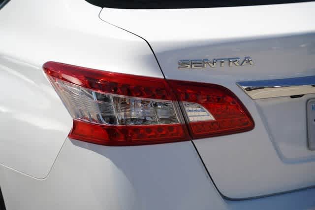 2014 Nissan Sentra SV 9