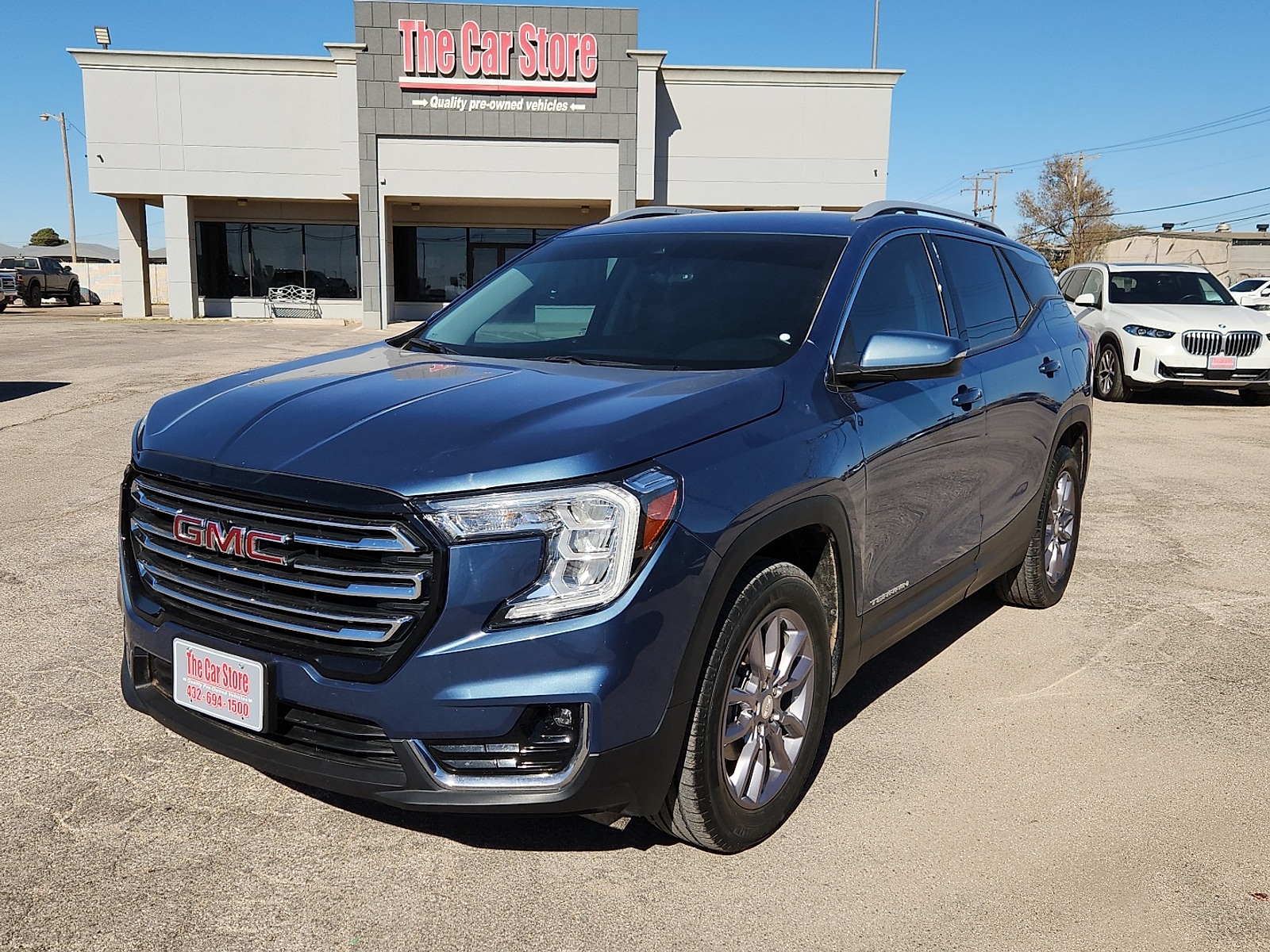 2024 GMC Terrain SLT's photo