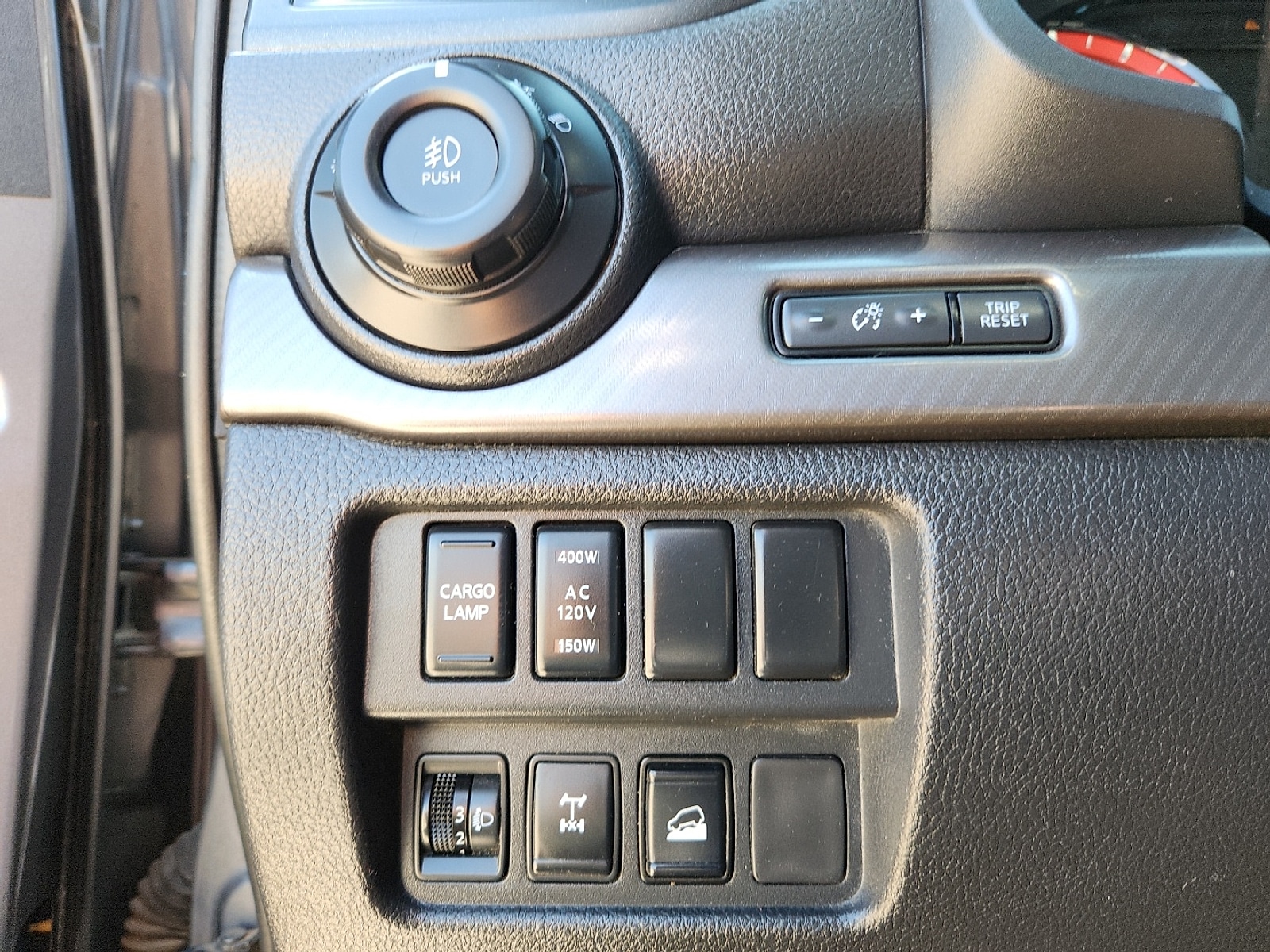 2023 Nissan Titan PRO-4X - Photo 22