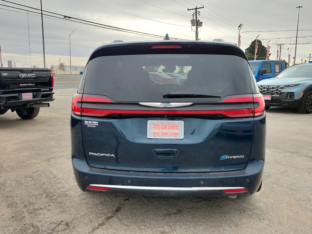 Used 2021 Chrysler Pacifica Hybrid Pinnacle Mini-van, Passenger