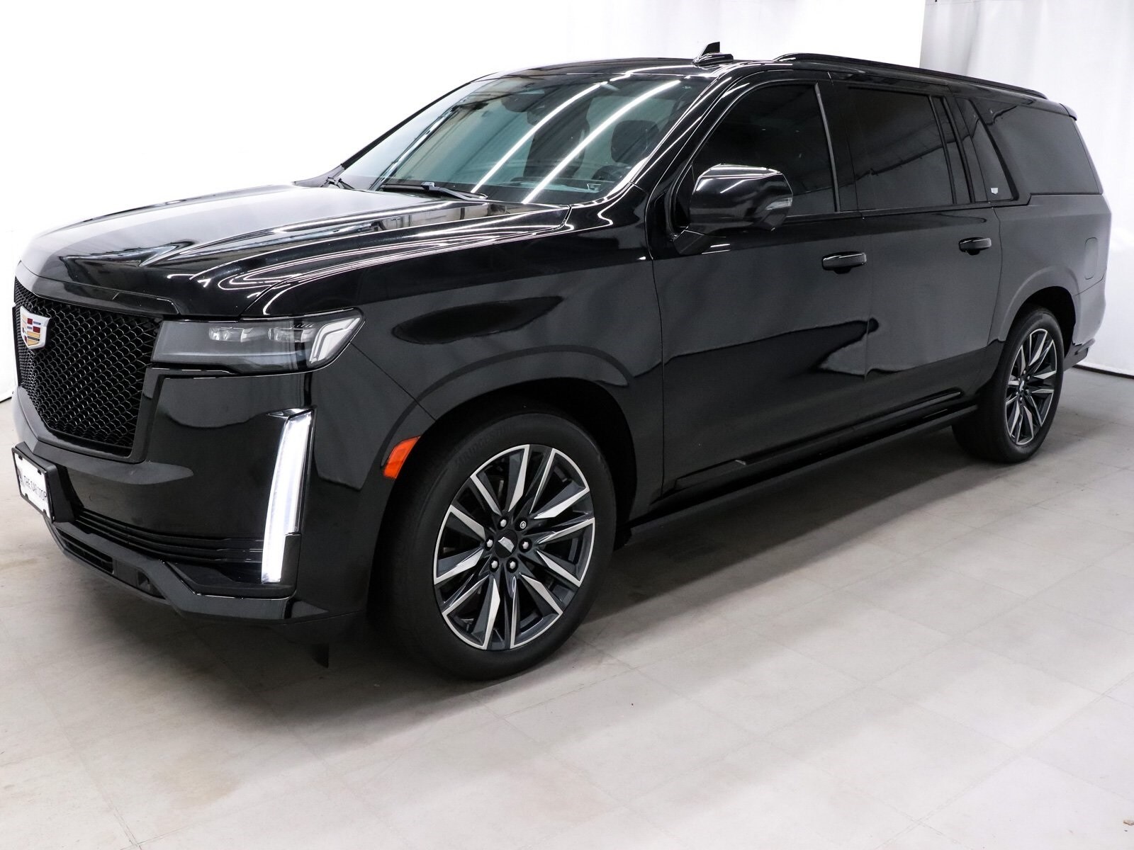 2021 Cadillac Escalade ESV Sport photo 3