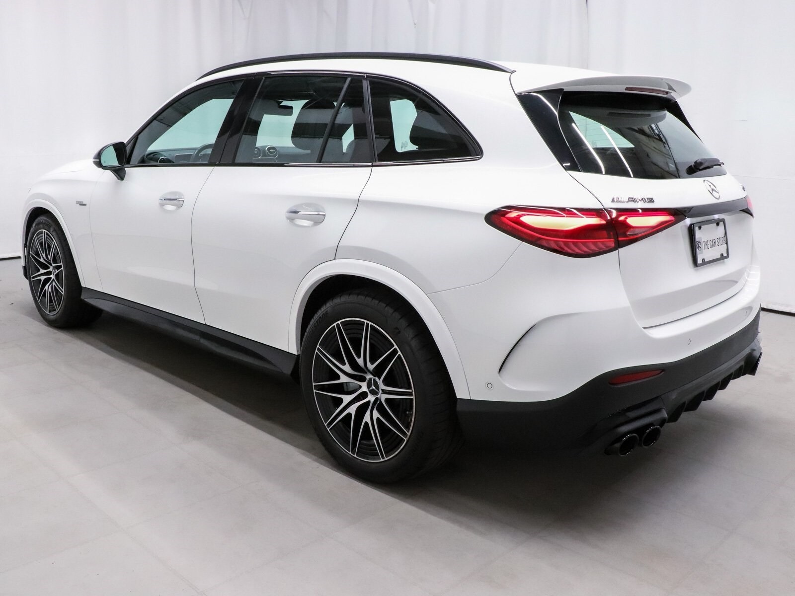 2025 Mercedes Benz GLC 43 photo 4
