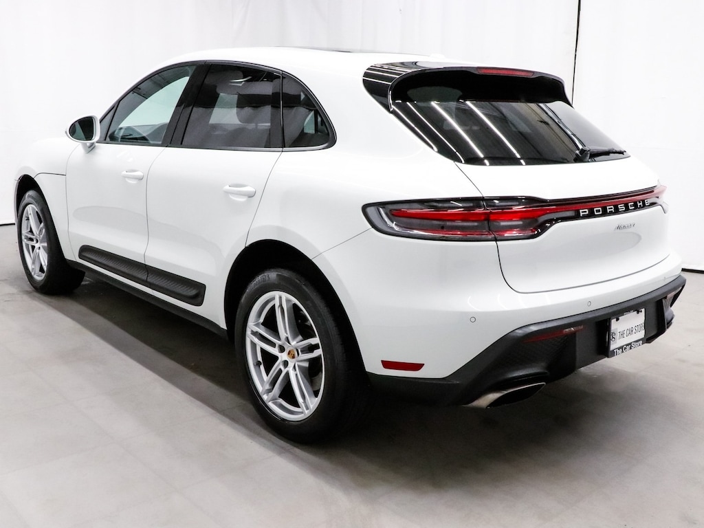 Used 2023 Porsche Macan Base SUV