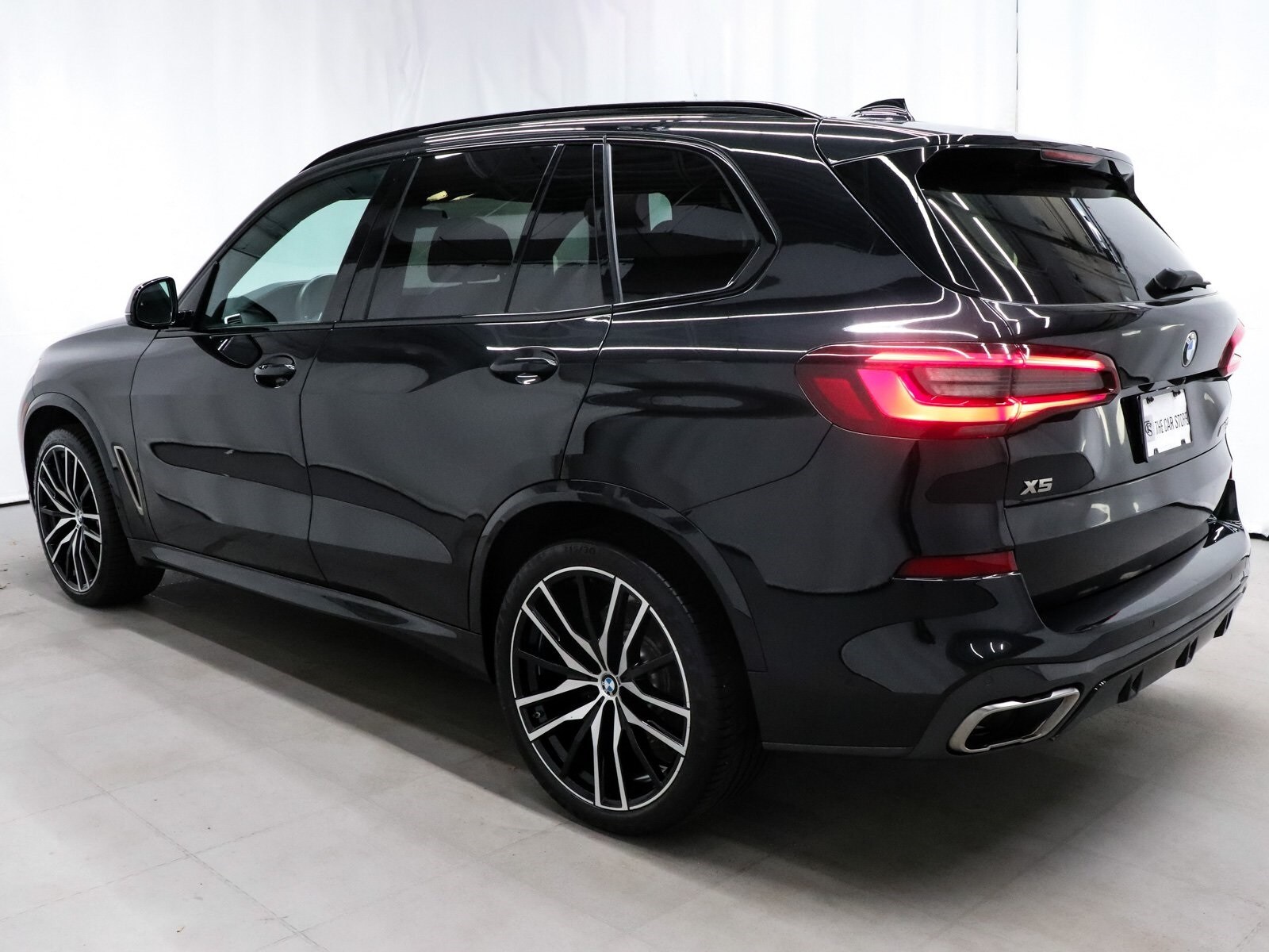 2022 Bmw X5 M50i photo 4
