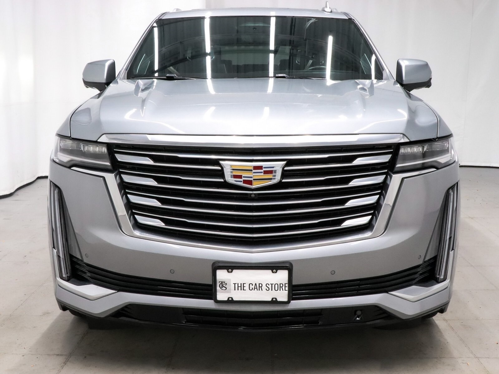2024 Cadillac Escalade Premium Luxury Platinum photo 2