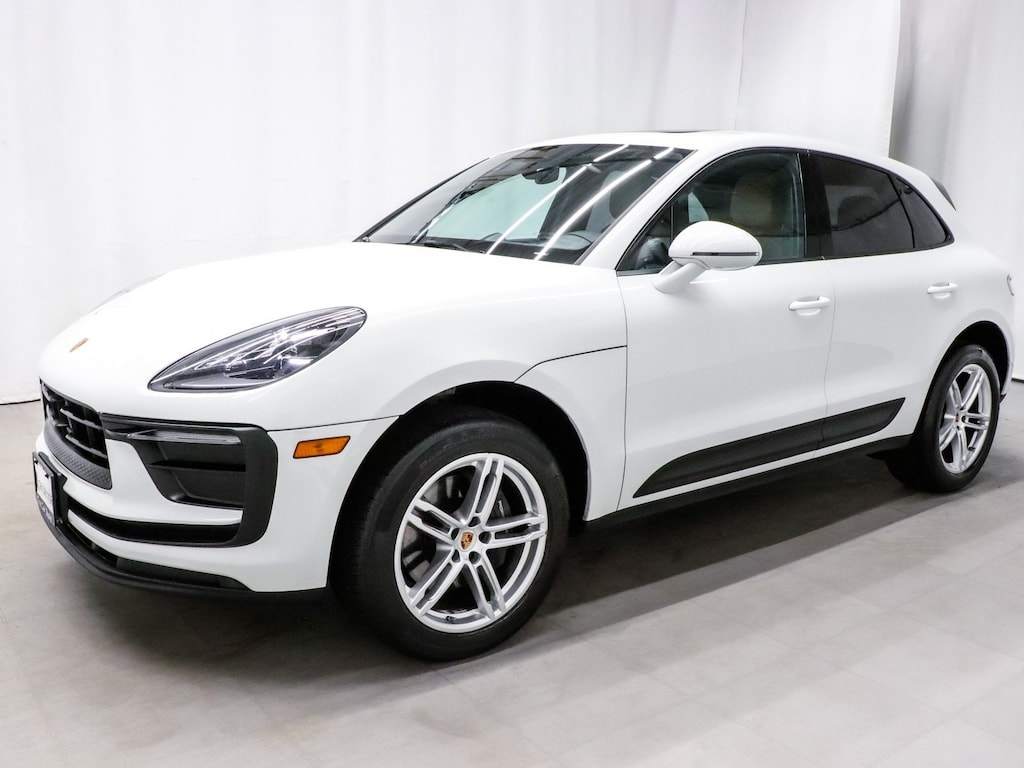 Used 2023 Porsche Macan Base SUV
