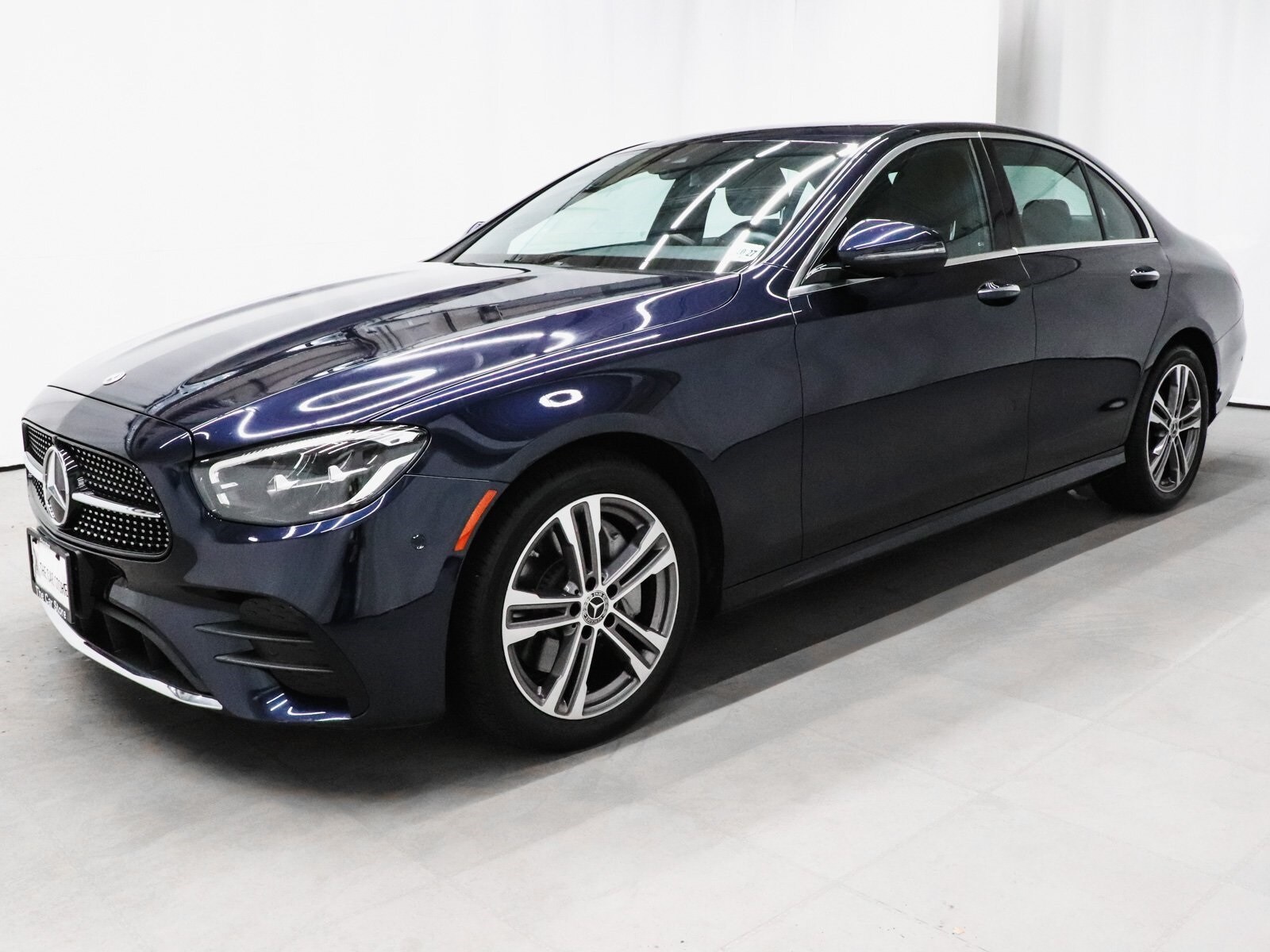 2023 Mercedes Benz E 350 photo 3