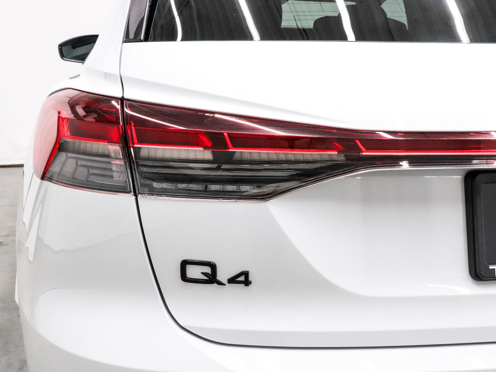 2025 Audi Q4 e-tron Premium Plus - Photo 47