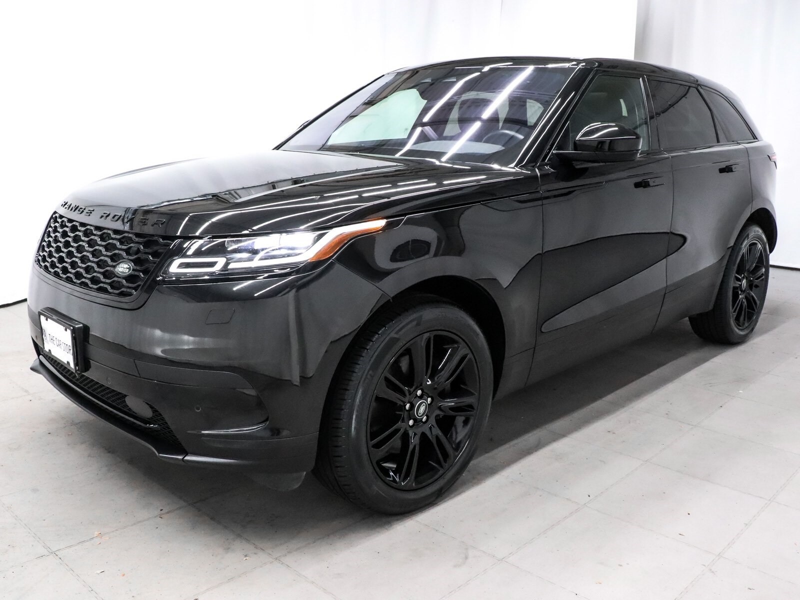 2022 Land Rover Range Rover Velar S photo 2