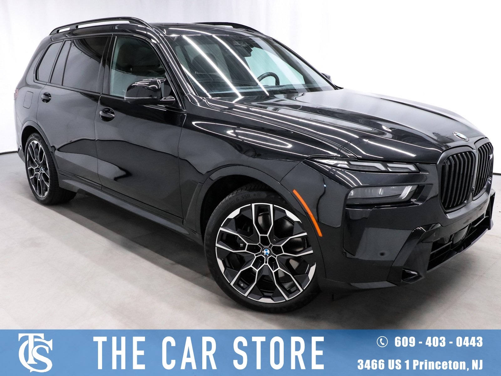 2026 BMW X7 M60i's photo