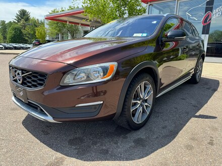 2018 Volvo V60 Cross Country T5 AWD Wagon