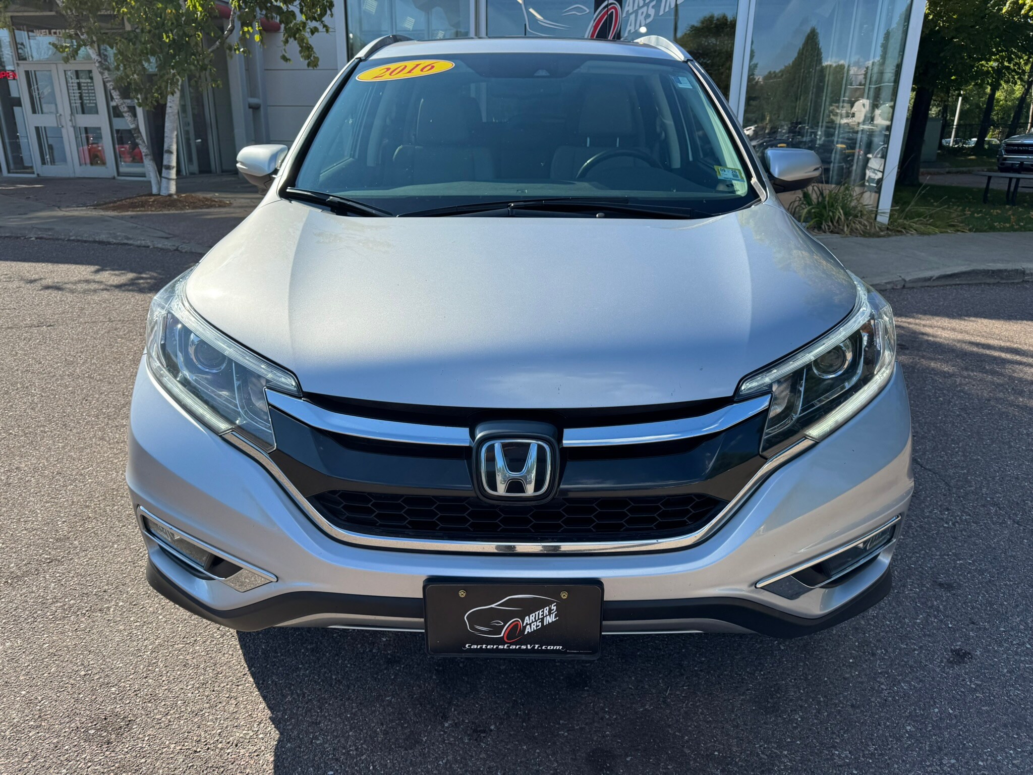 2016 Honda CR-V Touring photo 3