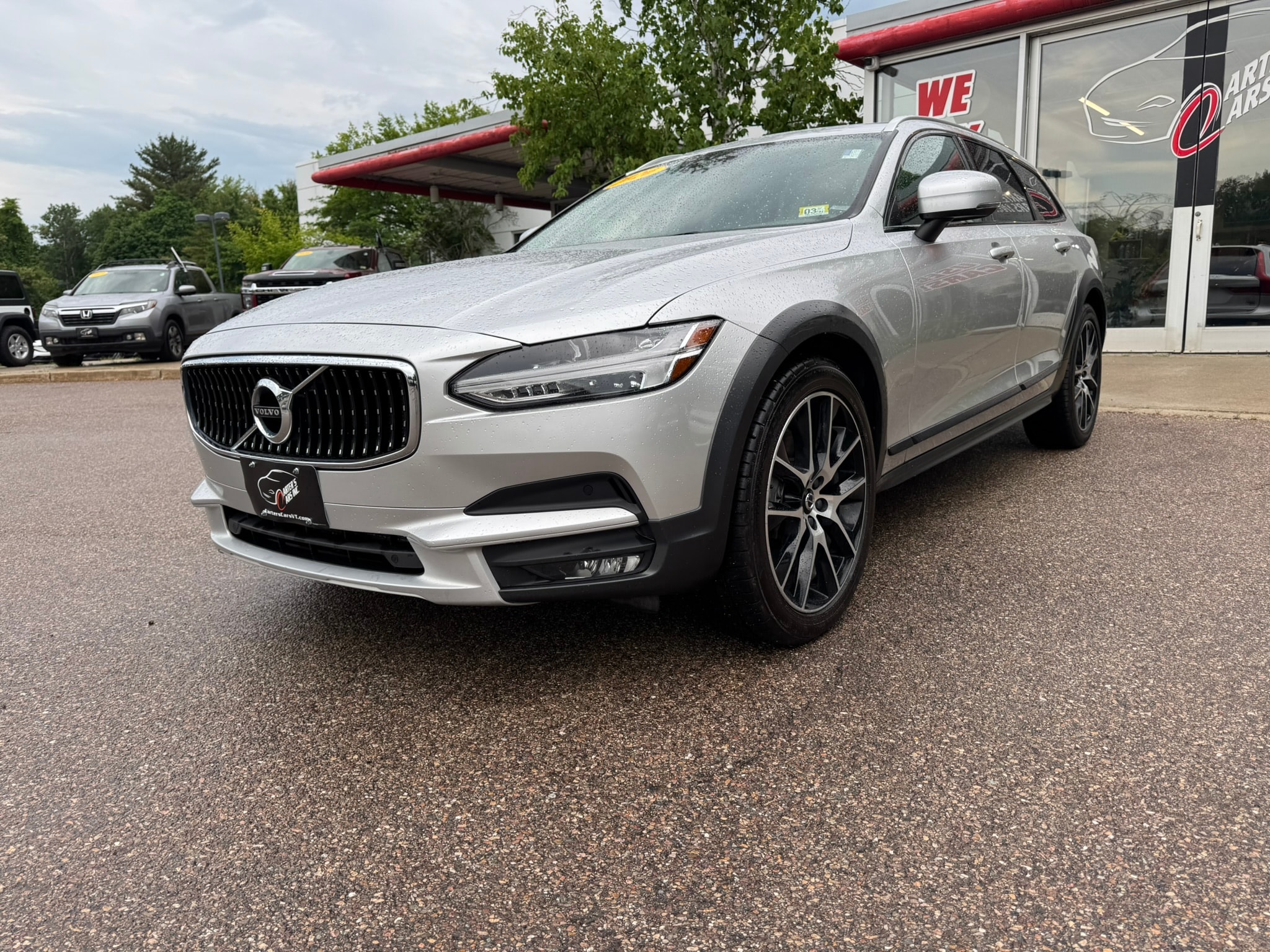 2020 Volvo V90 Cross Country T6 AWD's photo