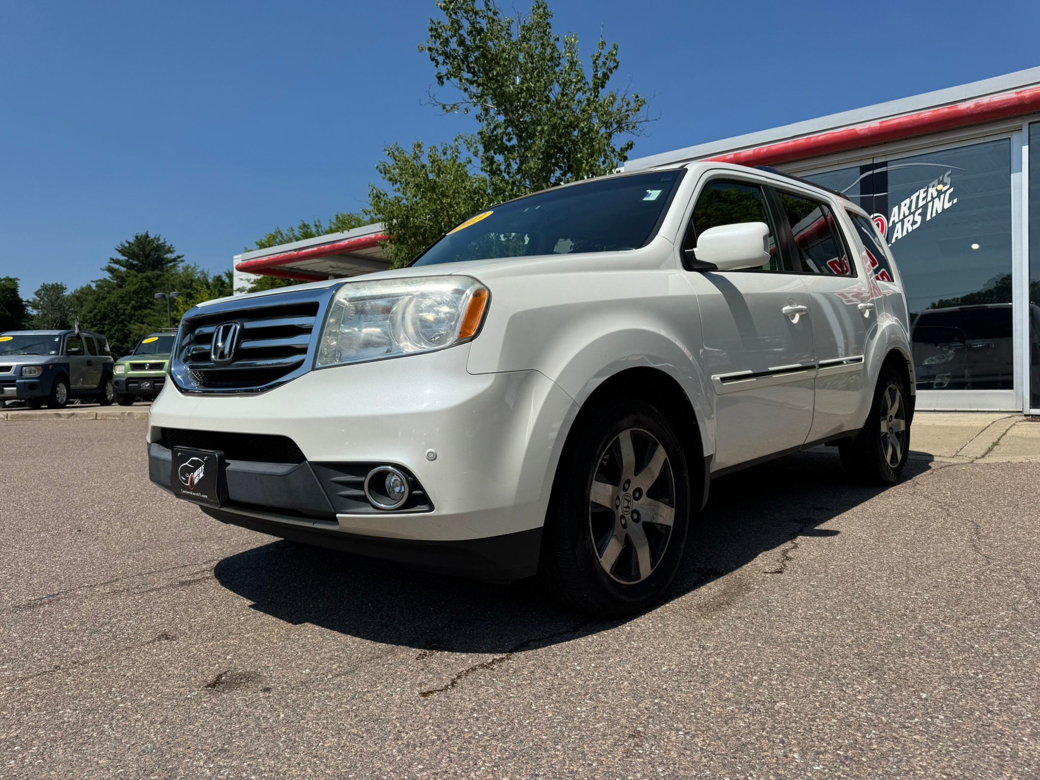 2013 Honda Pilot Touring 4WD w/ NAVI and RES's photo