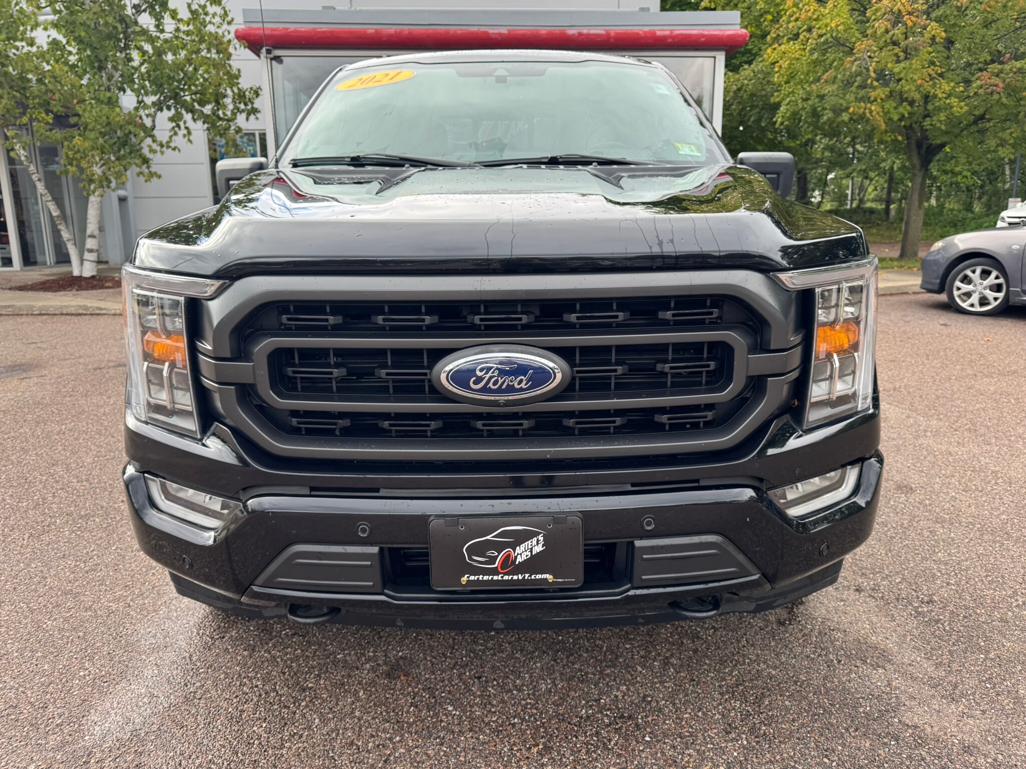 2021 Ford F-150 XLT photo 2