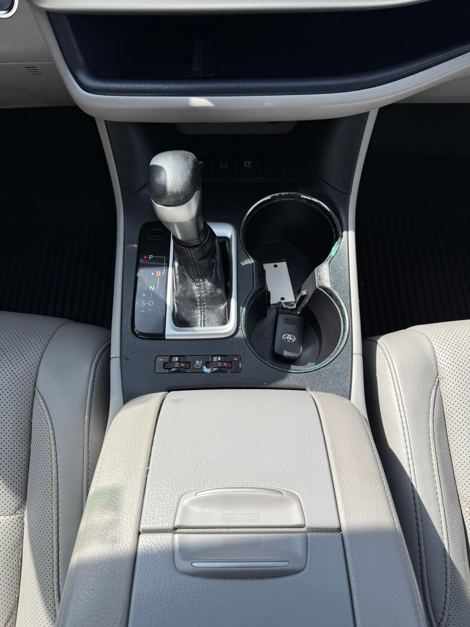 2019 Toyota Highlander Limited Platinum - Photo 17