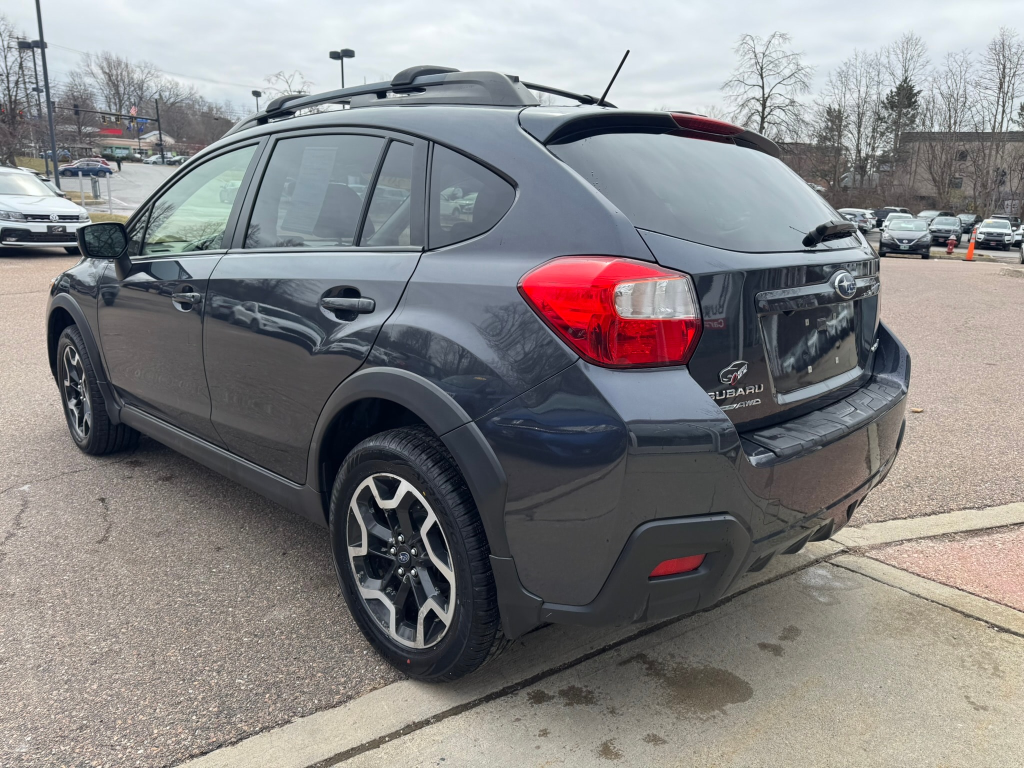 View vehicle photo 5