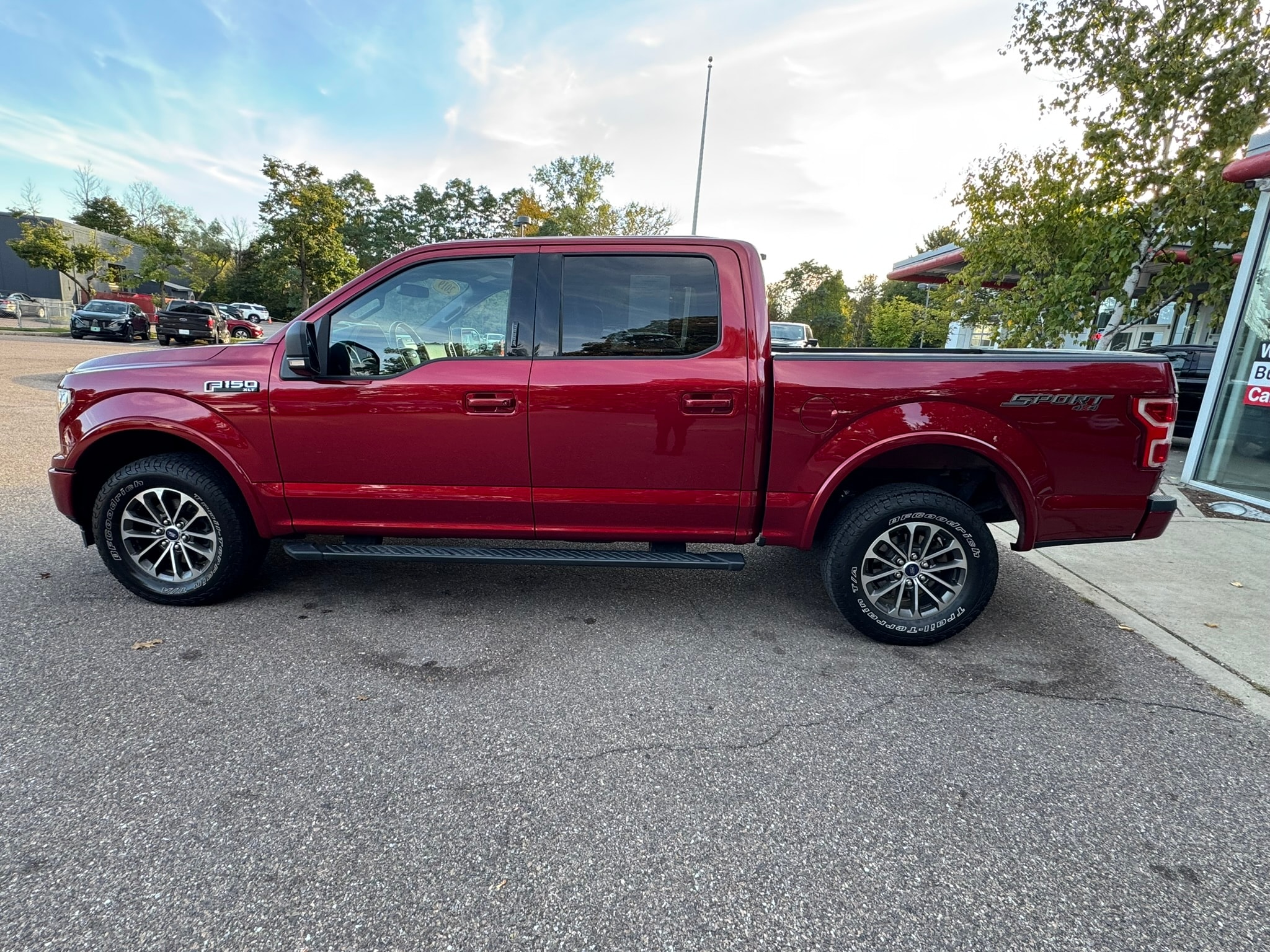 2019 Ford F-150 XLT photo 4