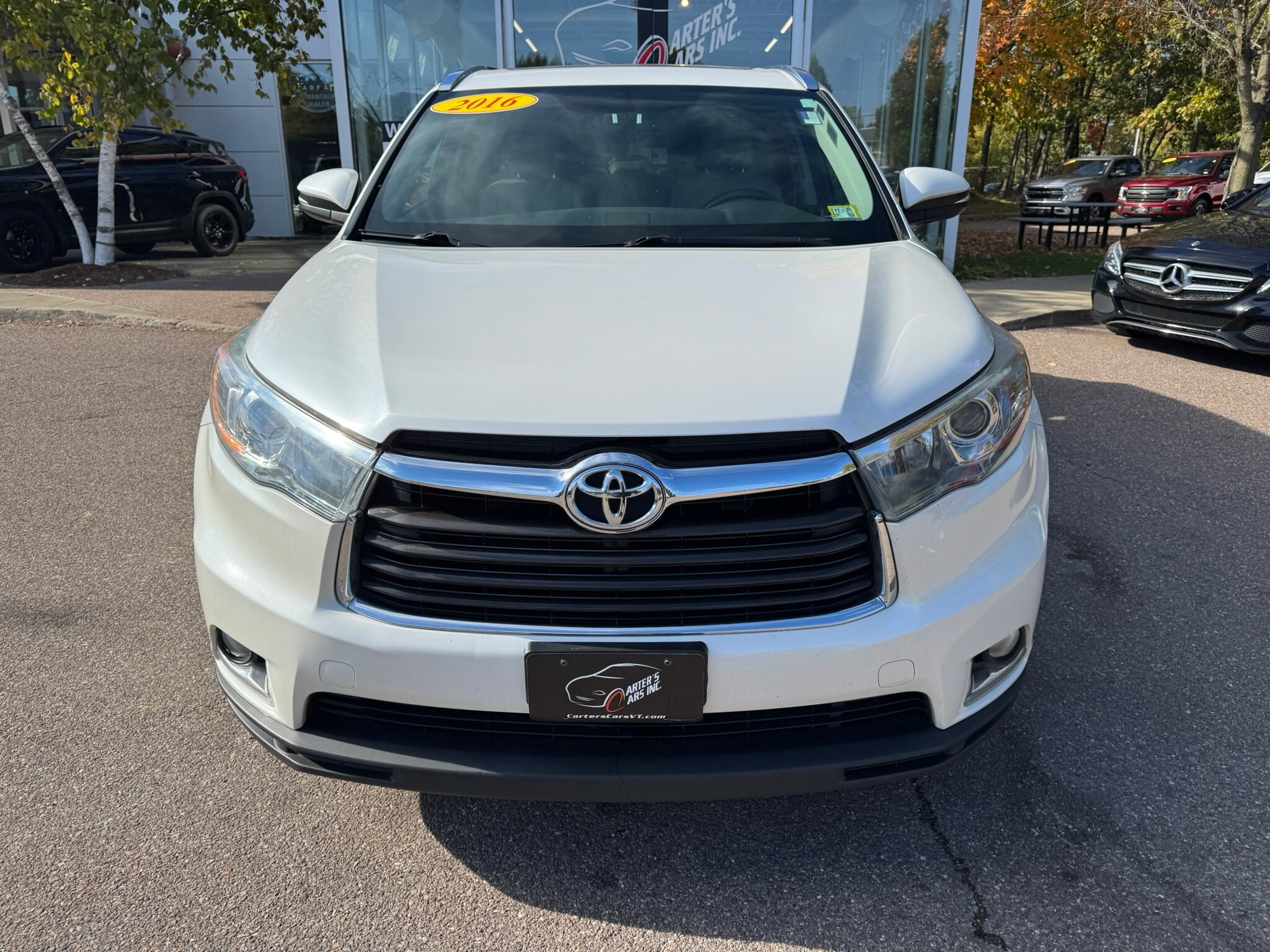 2016 Toyota Highlander Limited photo 2