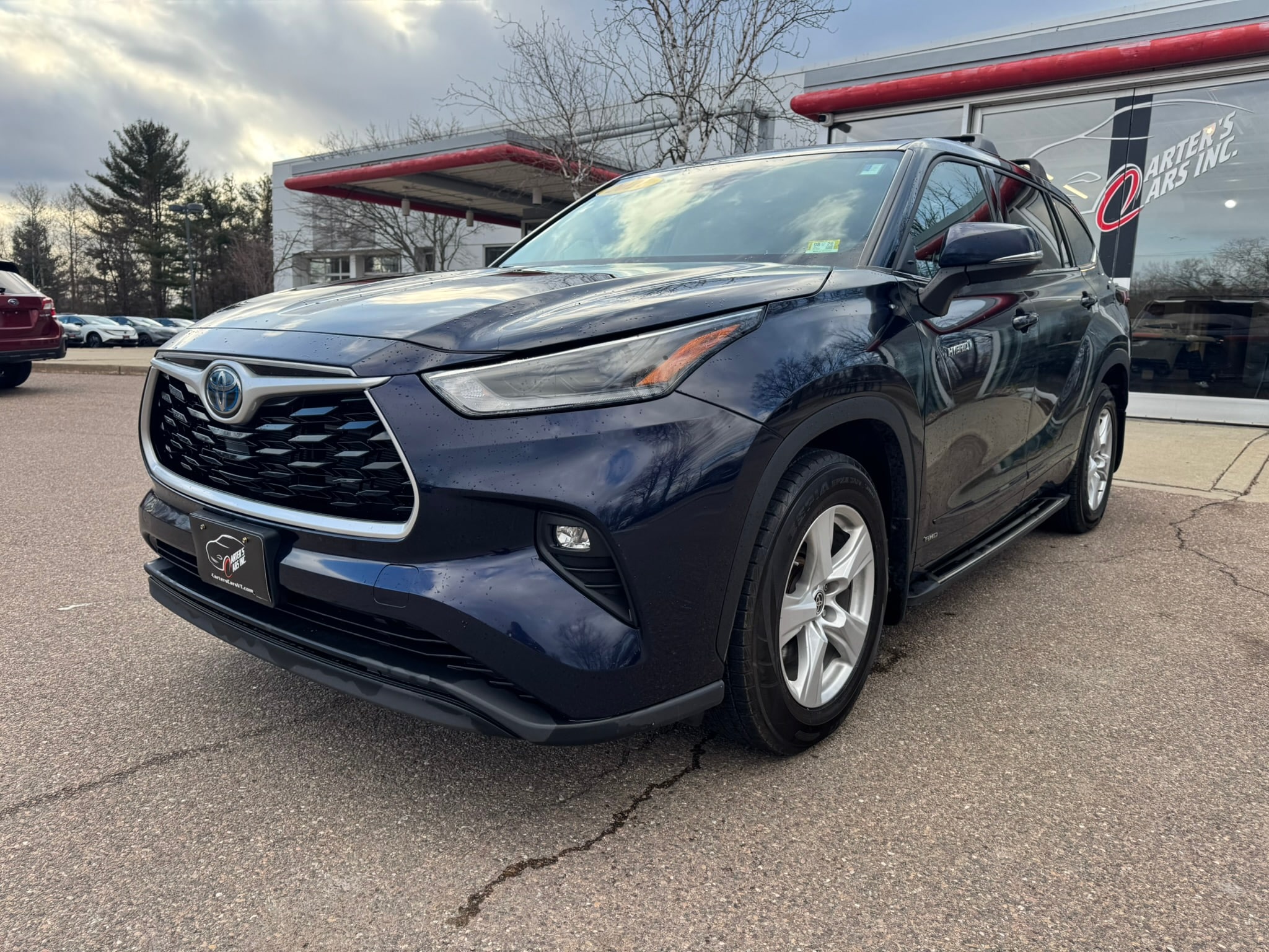 2021 Toyota Highlander Hybrid LE AWD