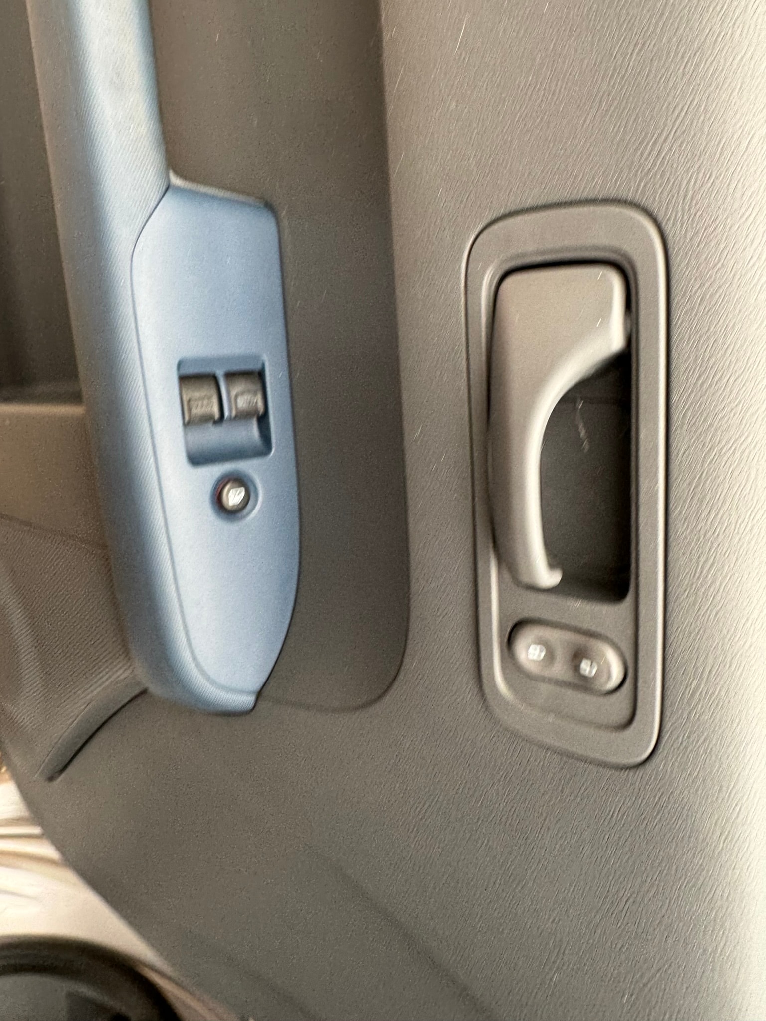2004 Honda Element LX - Photo 16