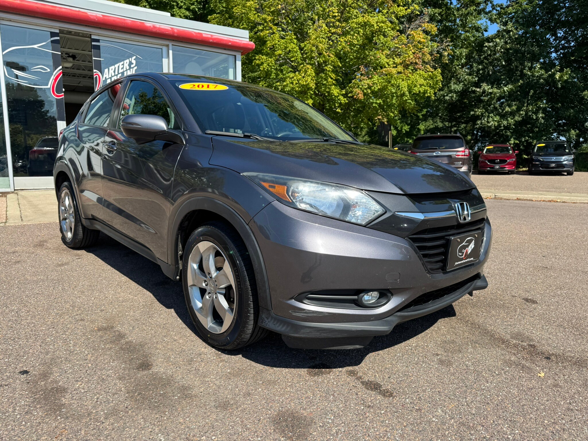 2017 Honda HR-V EX photo 2