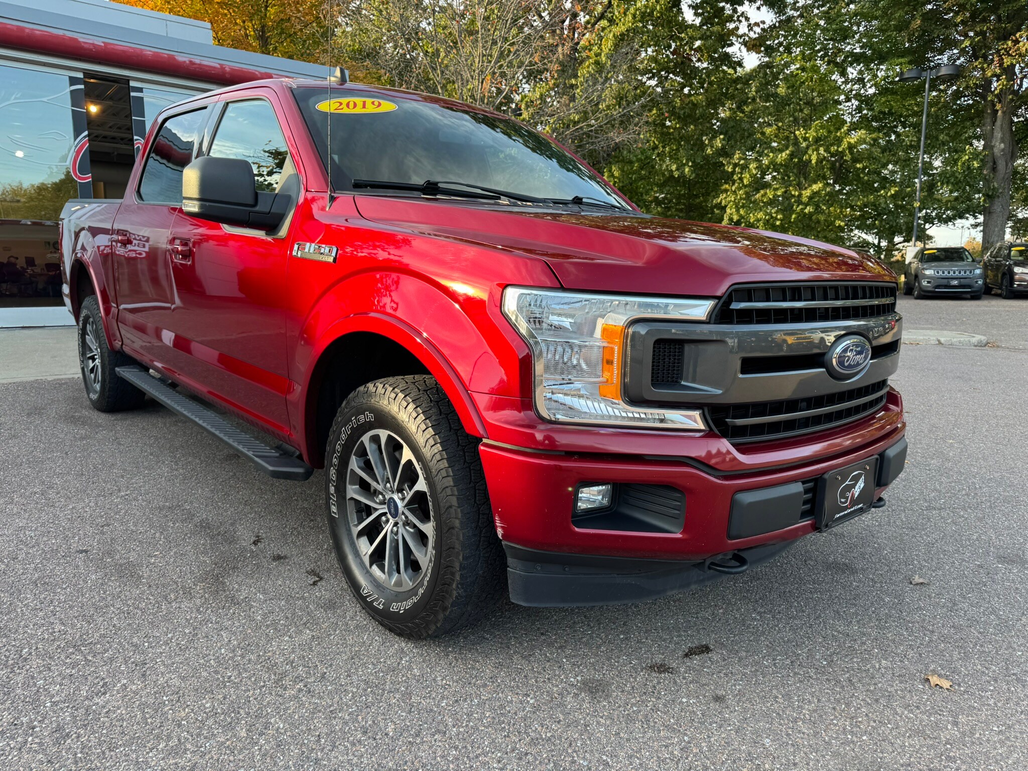 2019 Ford F-150 XLT photo 2