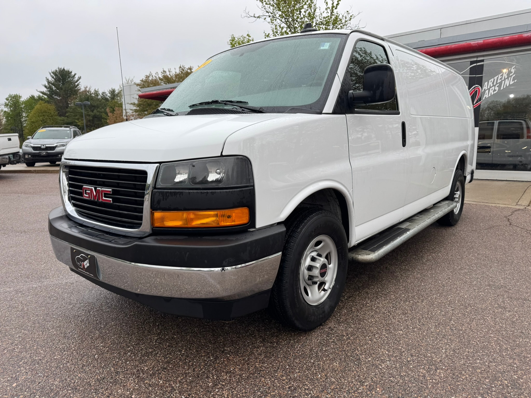 2024 GMC Savana 2500's photo