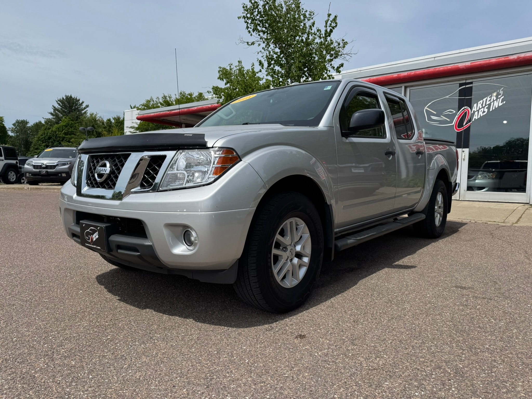 2018 Nissan Frontier 4.0 SV Crew Cab 4X4 AT SWB's photo