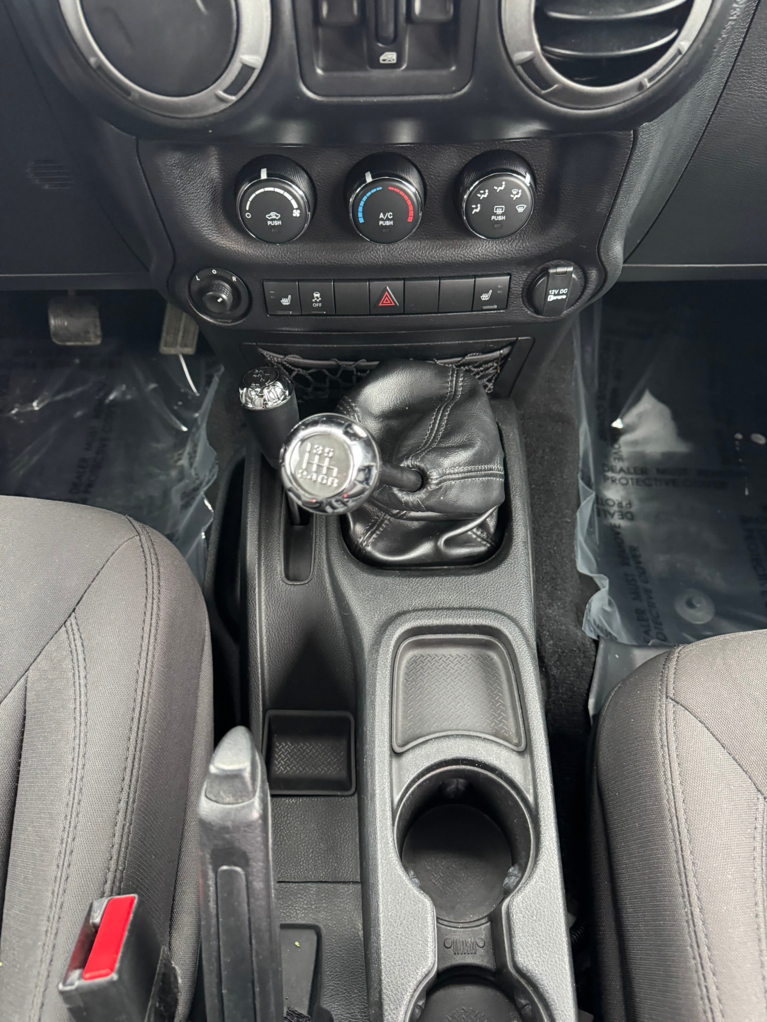 2017 Jeep Wrangler Unlimited Sport S - Photo 16