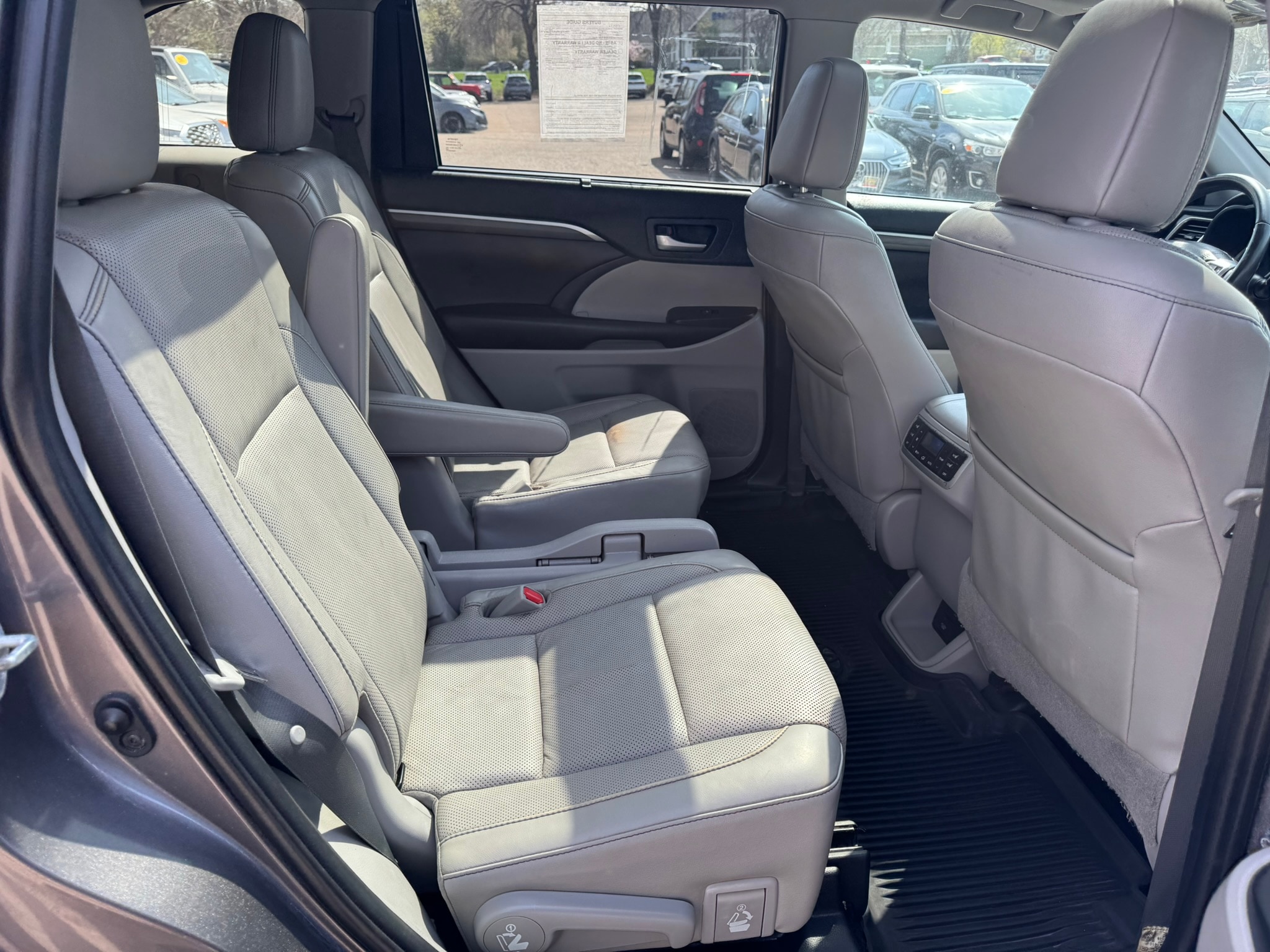 2019 Toyota Highlander Limited Platinum - Photo 13