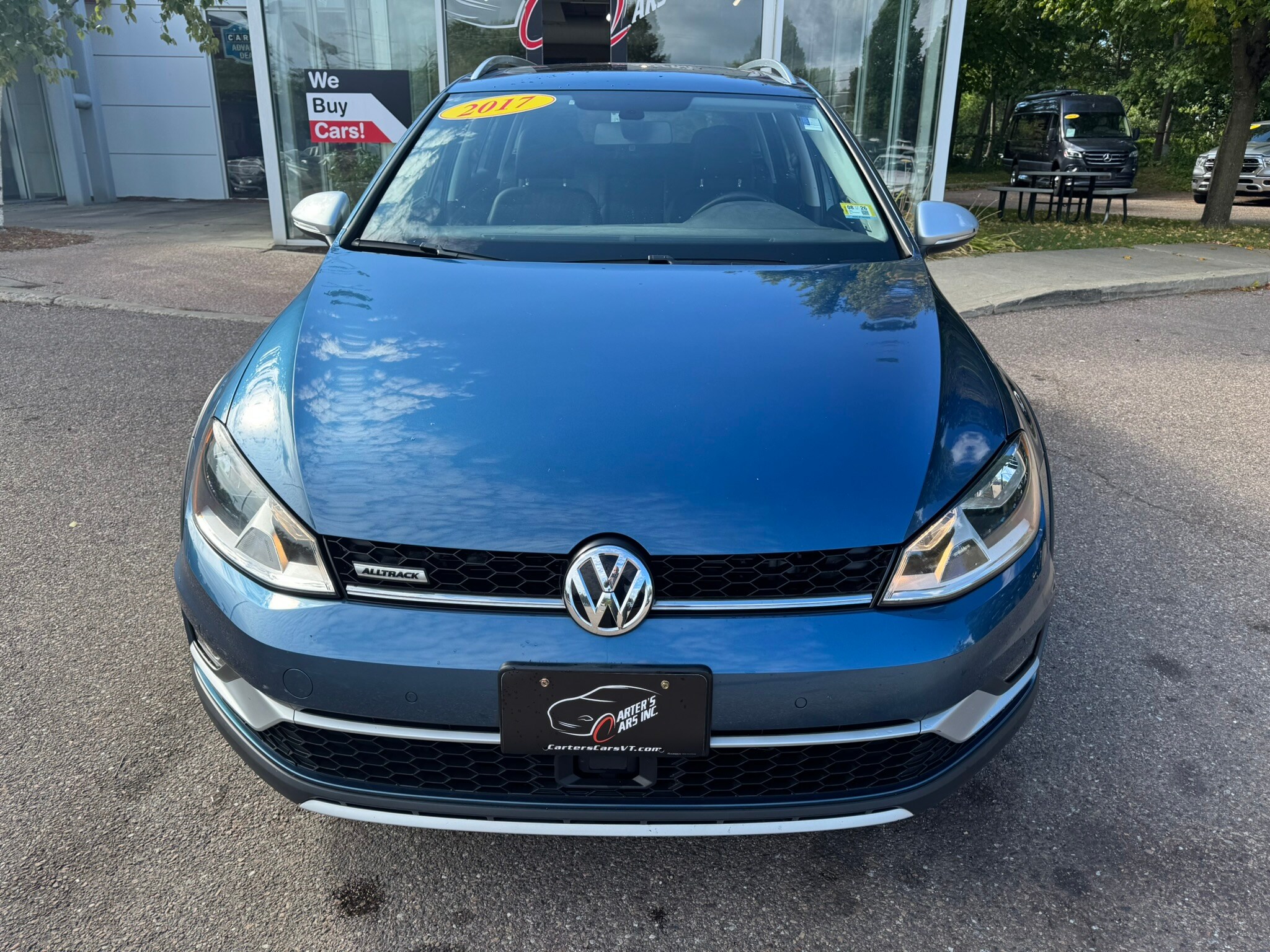 2017 Volkswagen Golf Alltrack TSI SE 4Motion photo 3