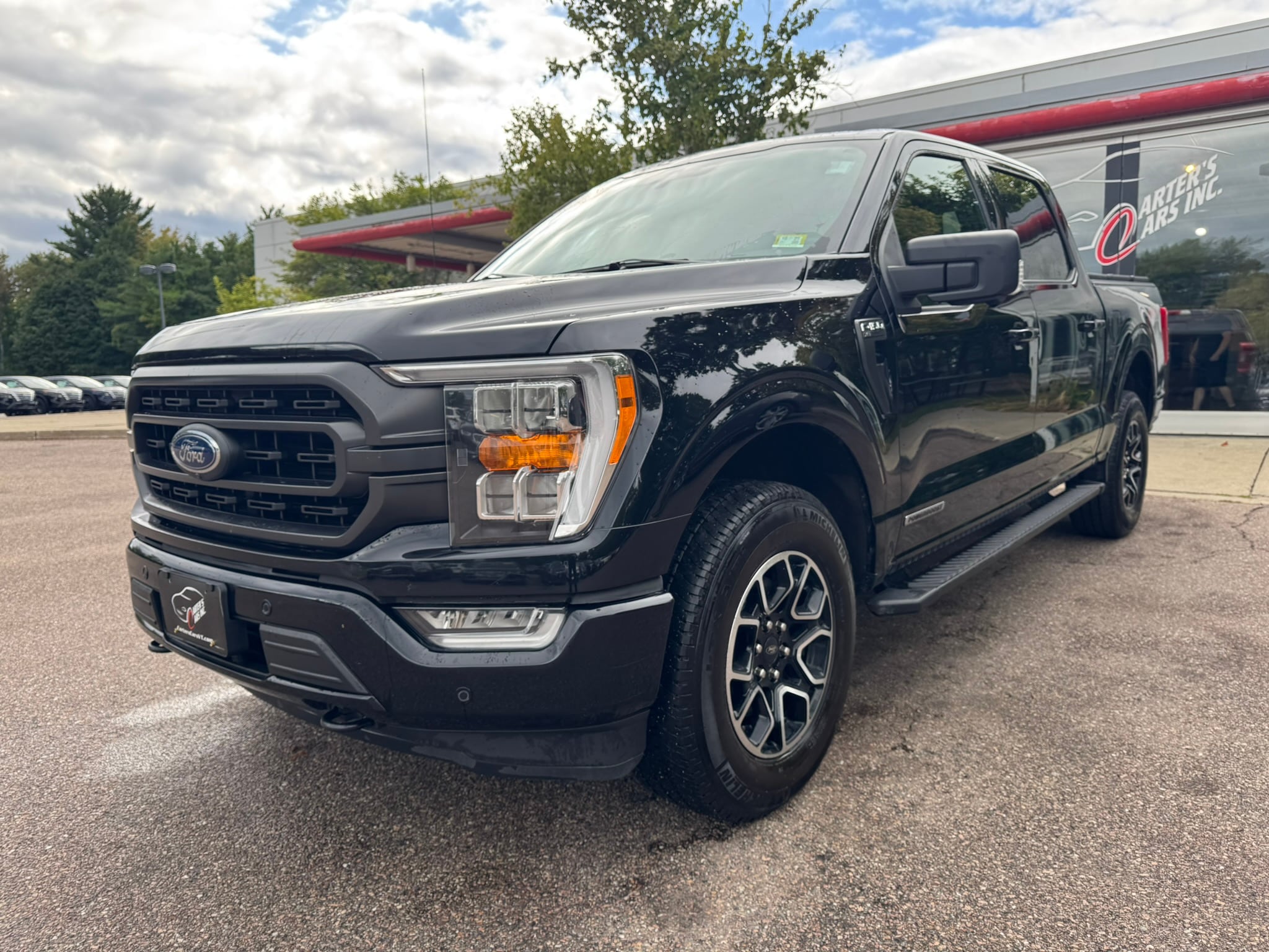 2021 Ford F-150 XLT's photo