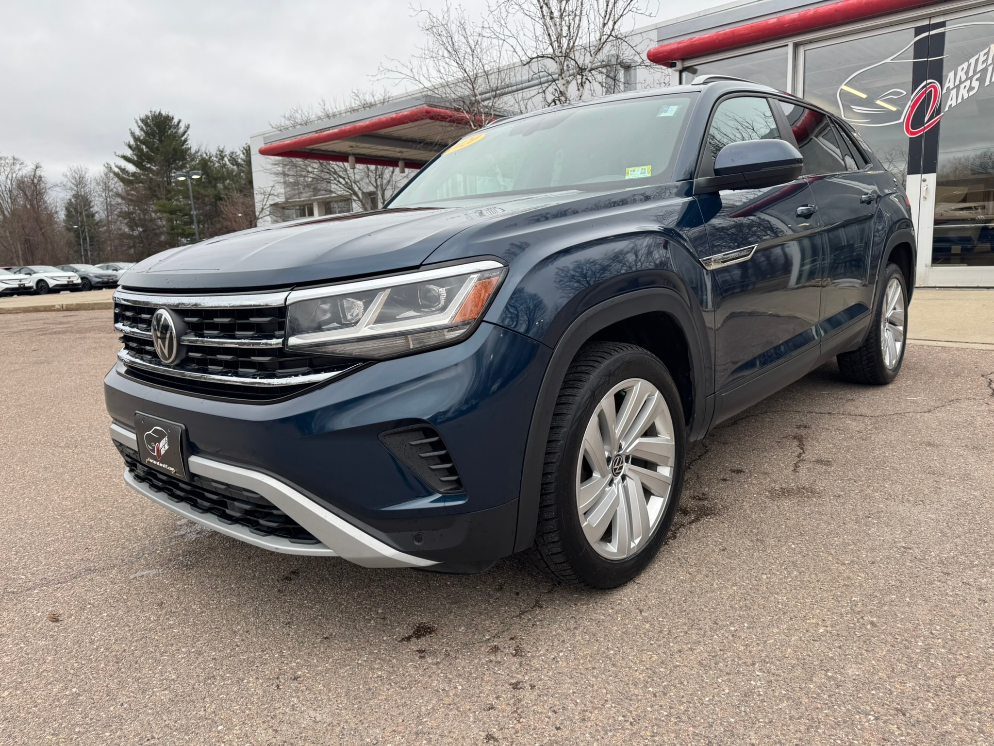 2020 Volkswagen Atlas Cross Sport SE w/Tech