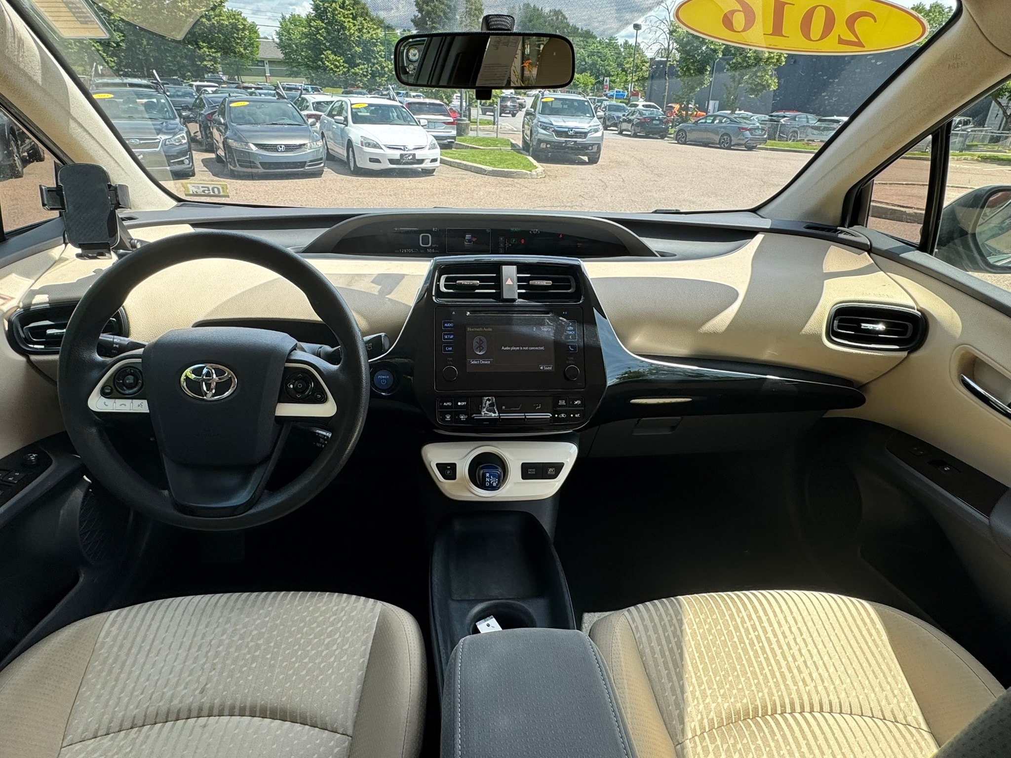2016 Toyota Prius Two - Photo 13