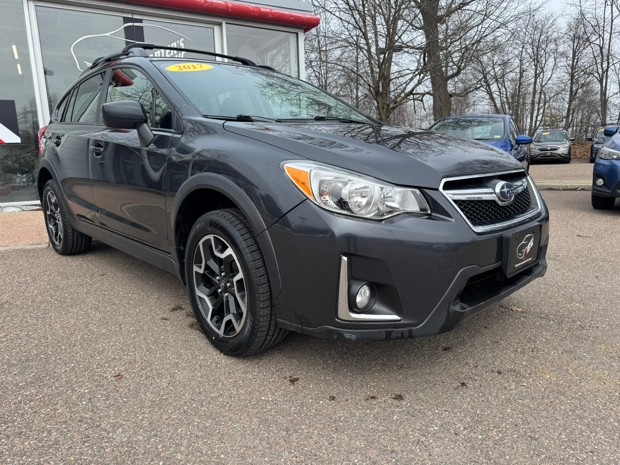 View vehicle photo 2