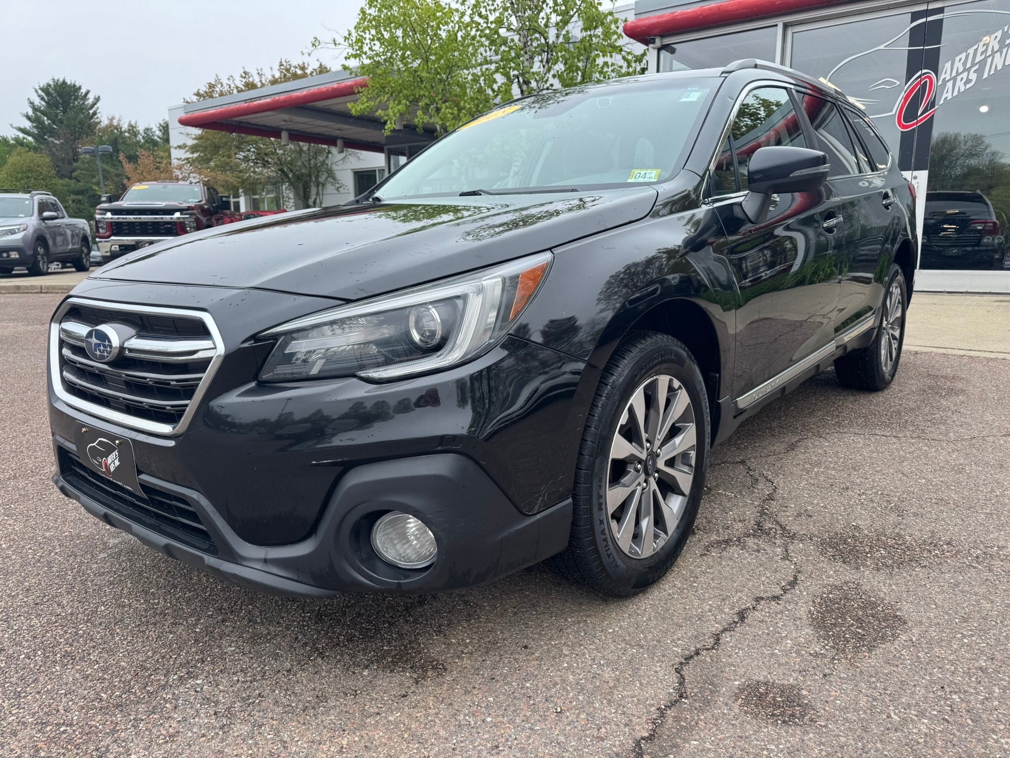 2018 Subaru Outback 2.5i Touring's photo