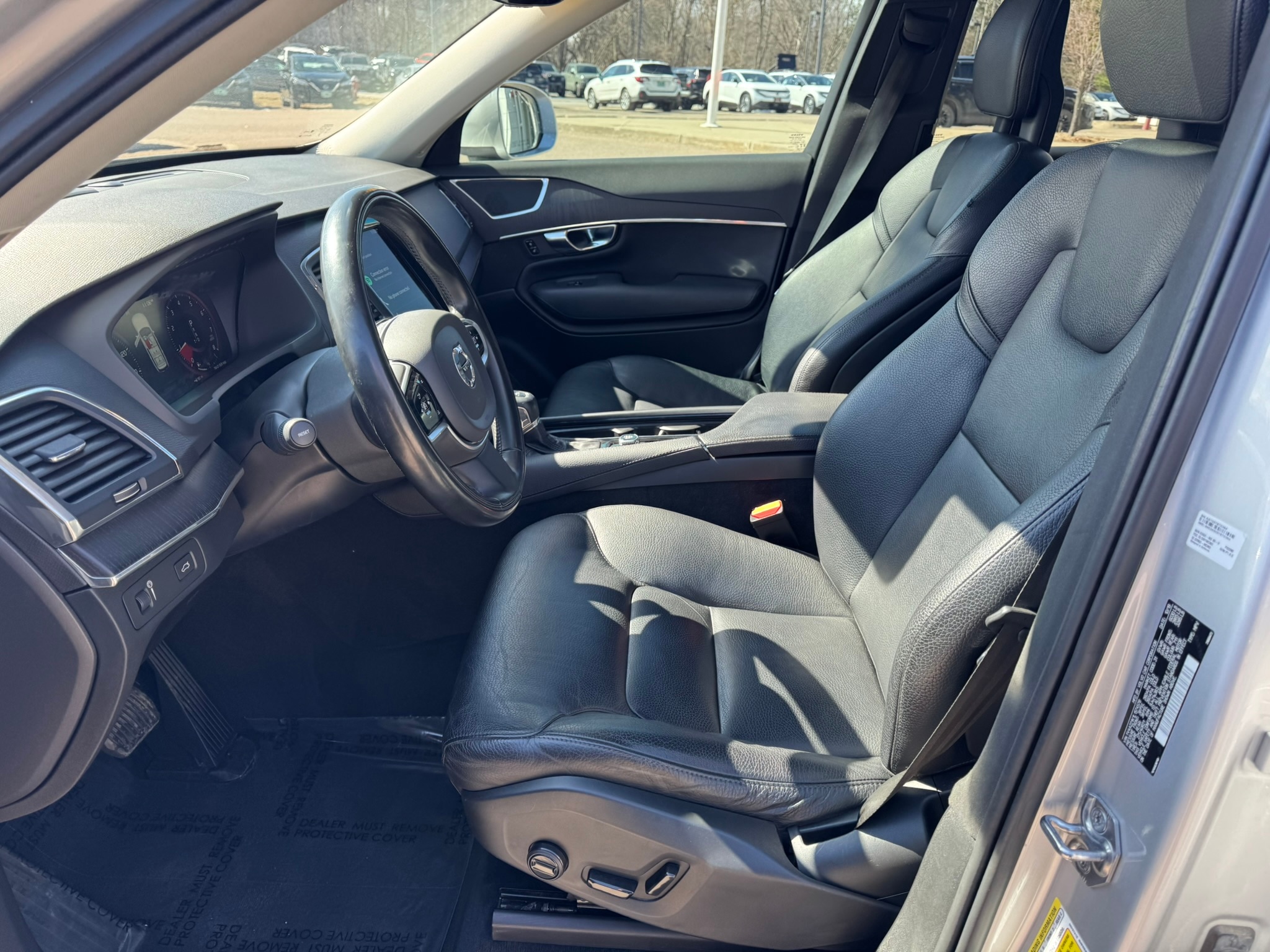 2020 Volvo XC90 Momentum - Photo 9