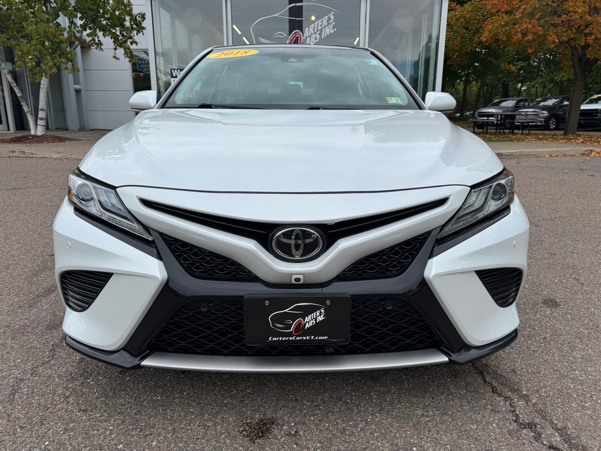 2018 Toyota Camry XSE V6 photo 3